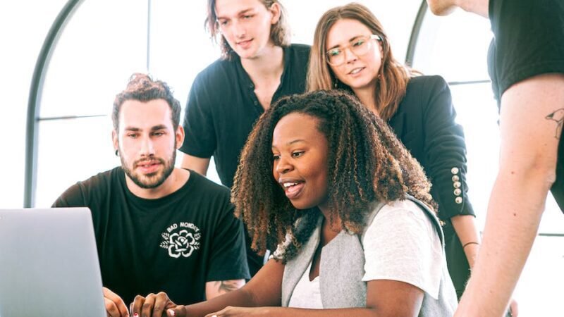 3. Handwerker und Freelancer: Viele neue Chancen durch’s Internet